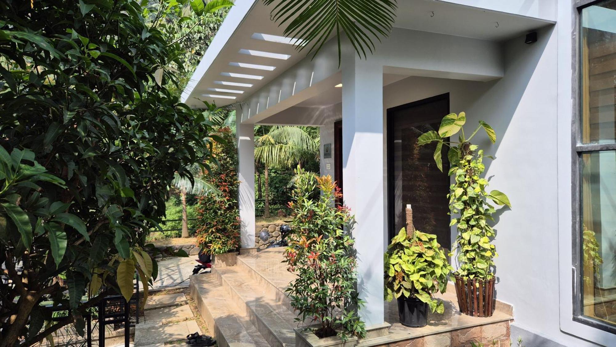 Orchid Villa Pinangode 外观 照片