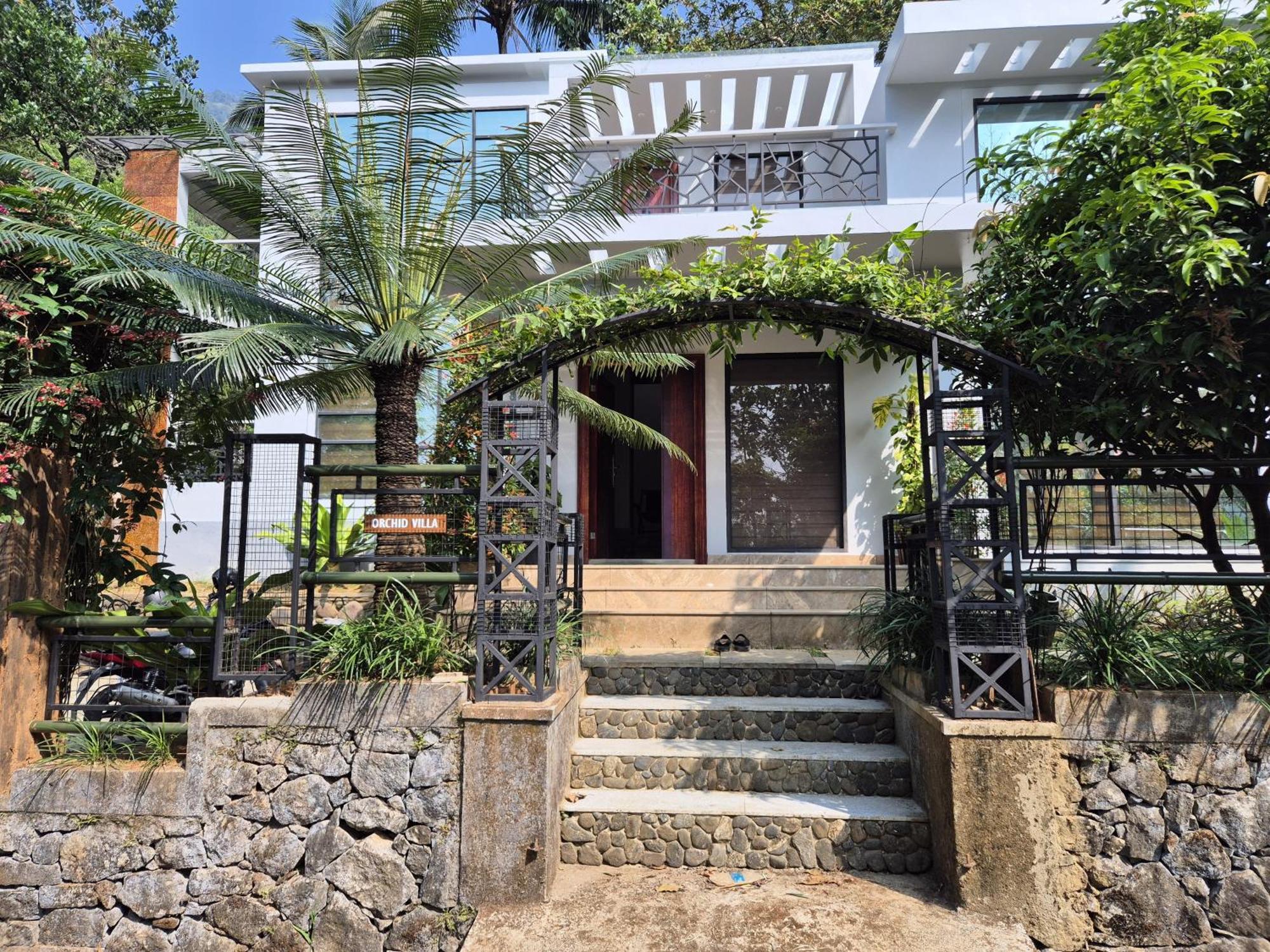 Orchid Villa Pinangode 外观 照片