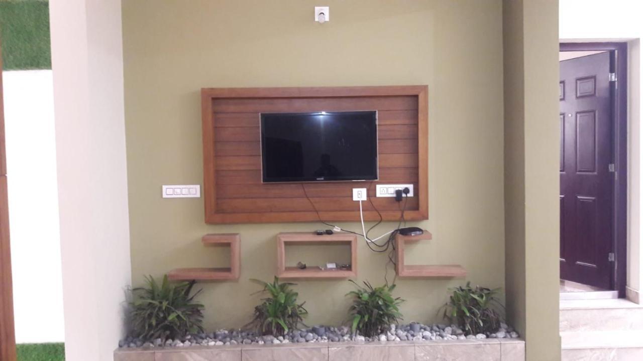 Orchid Villa Pinangode 外观 照片